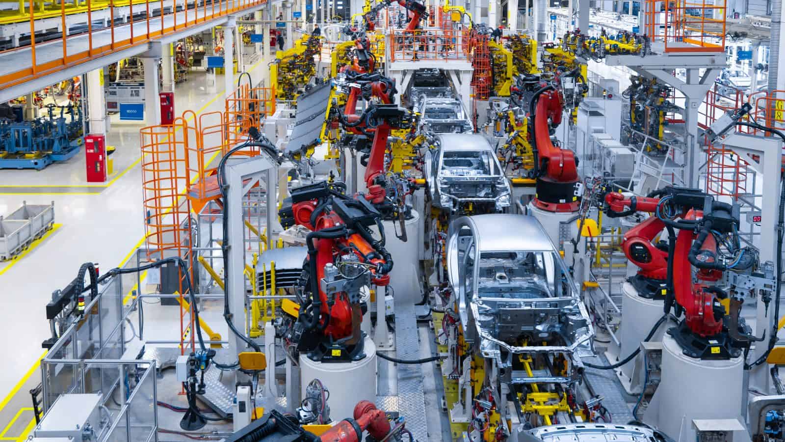 Digitizing Shopfloor Operations Across 12 Plants with Microsoft Fabric